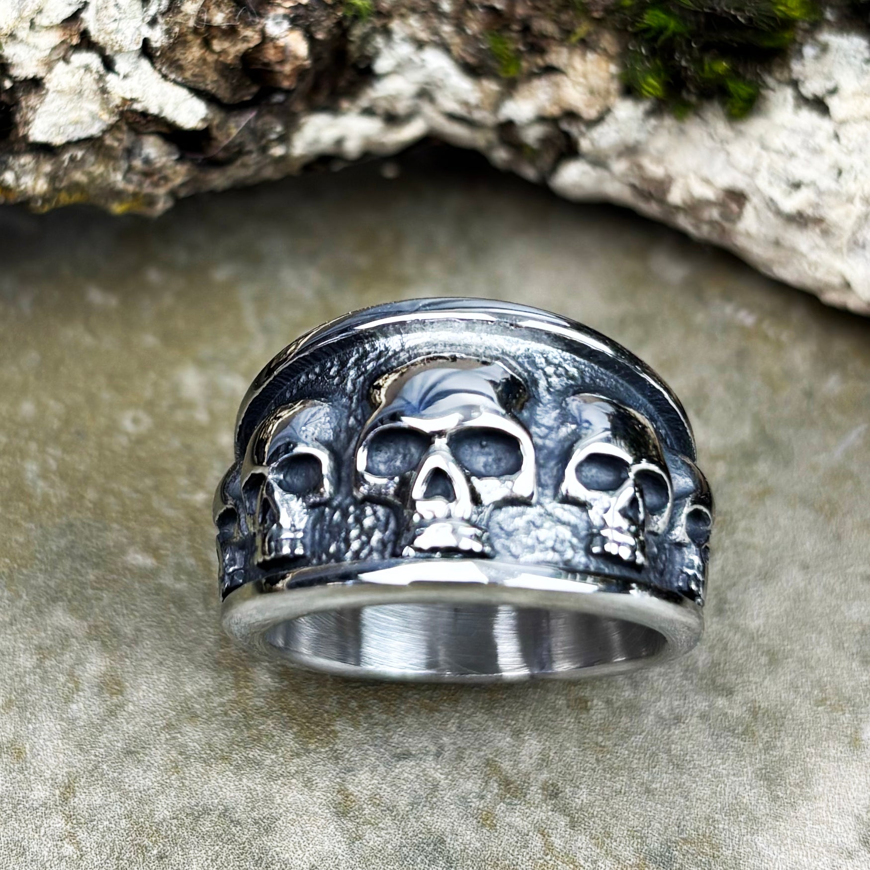 Ancient Guards Skull Ring