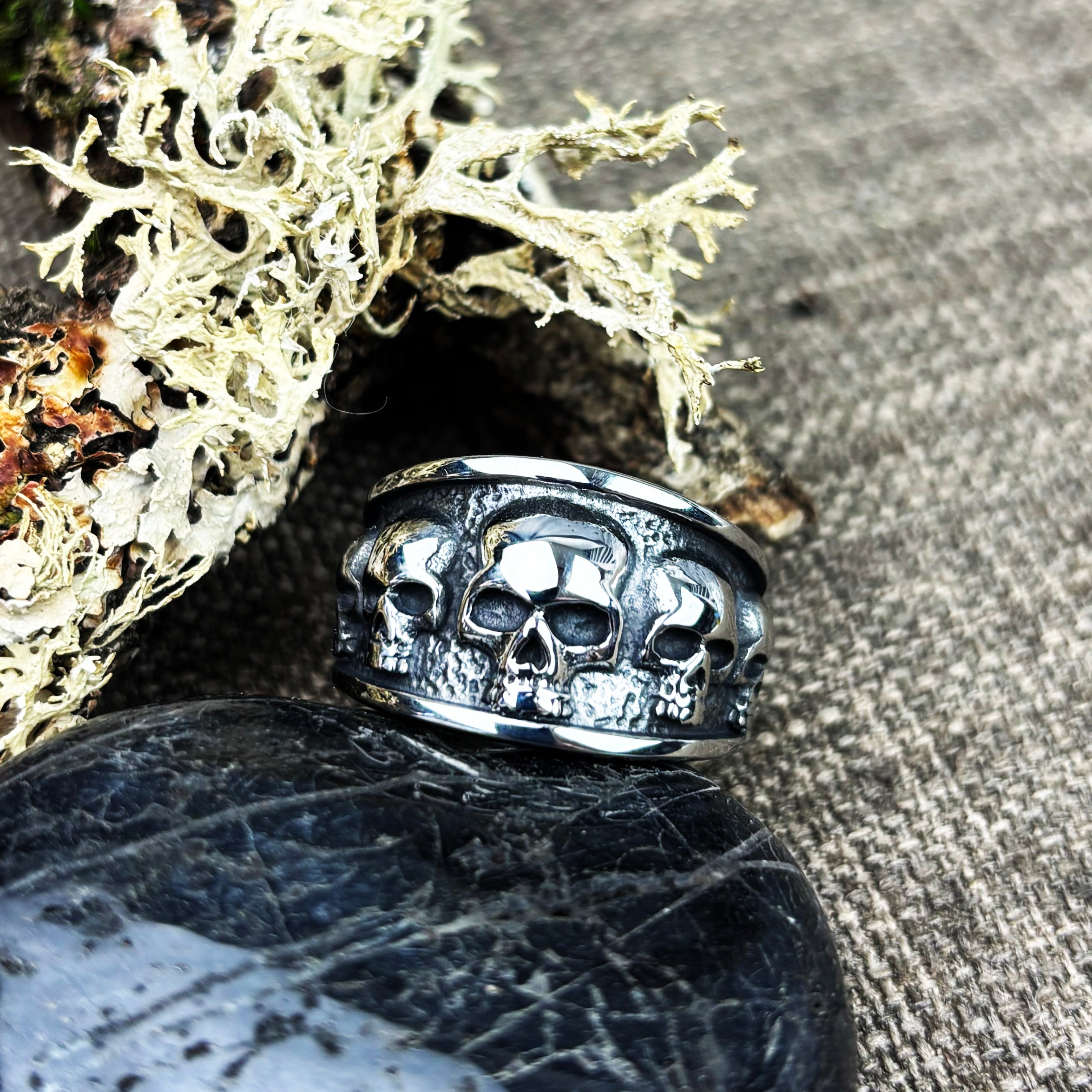 Ancient Guards Skull Ring
