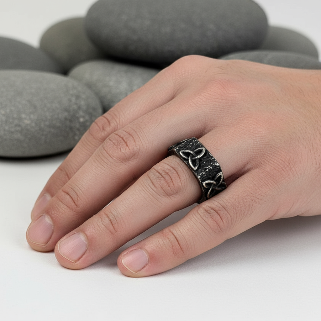 Hammered Octagon with Trinity Knot Ring