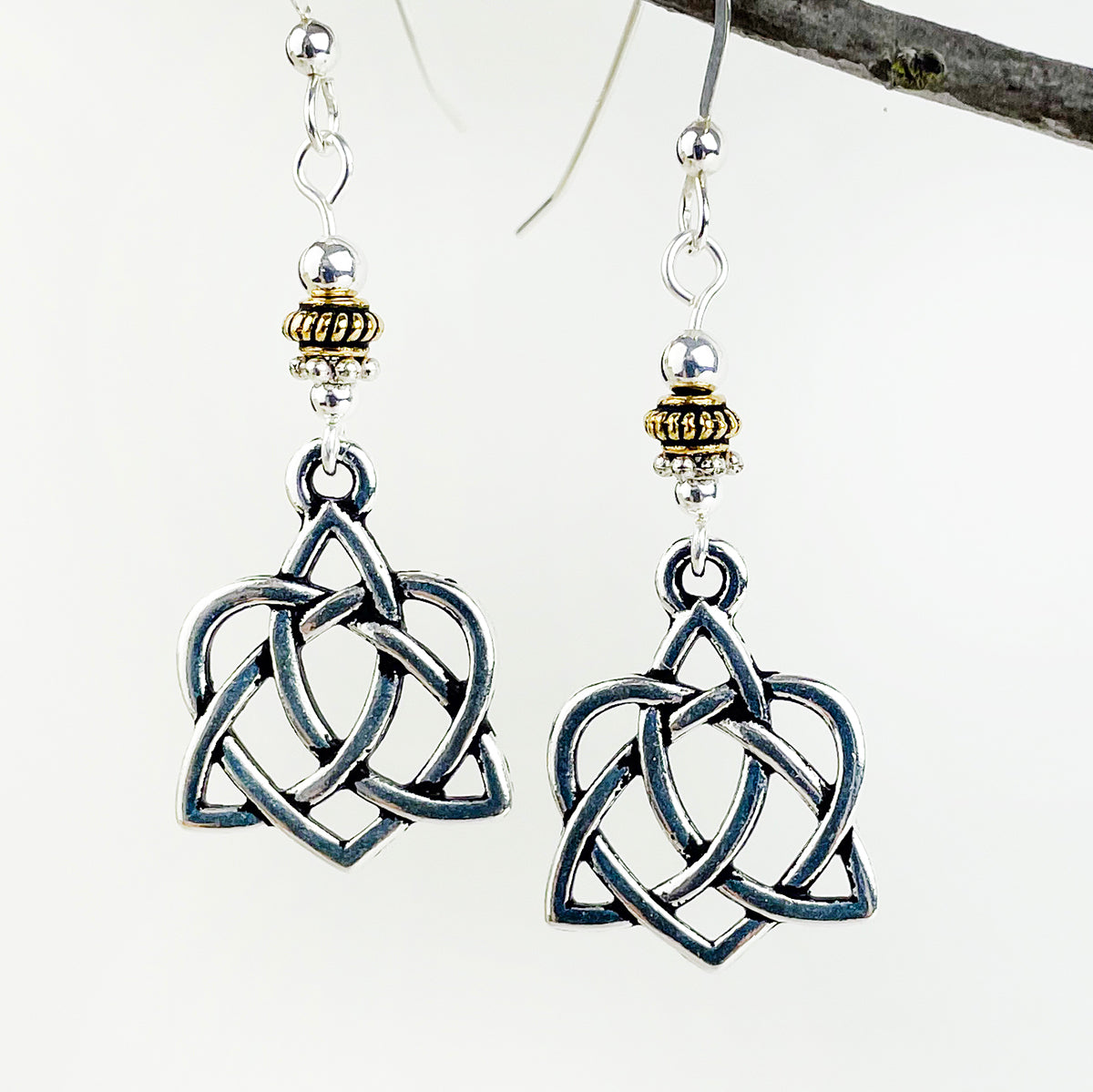 Trinity Knot with Intertwined Heart with Gold Details