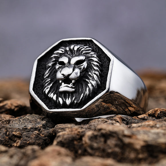 Octagon Shield with Lion Ring