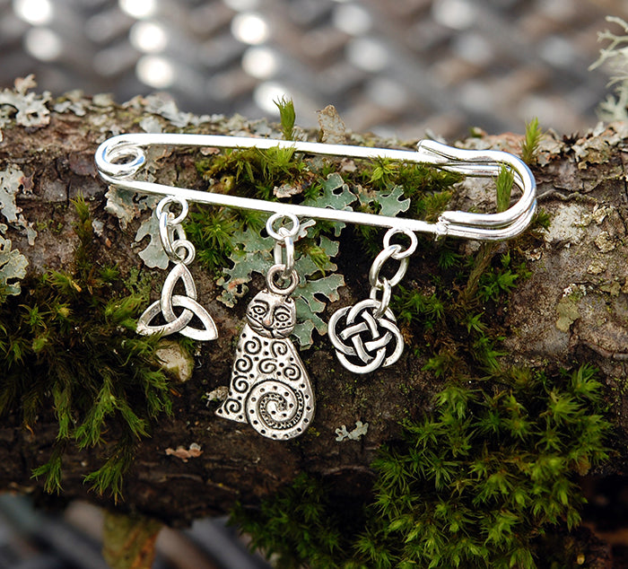 Celtic Cat Pin