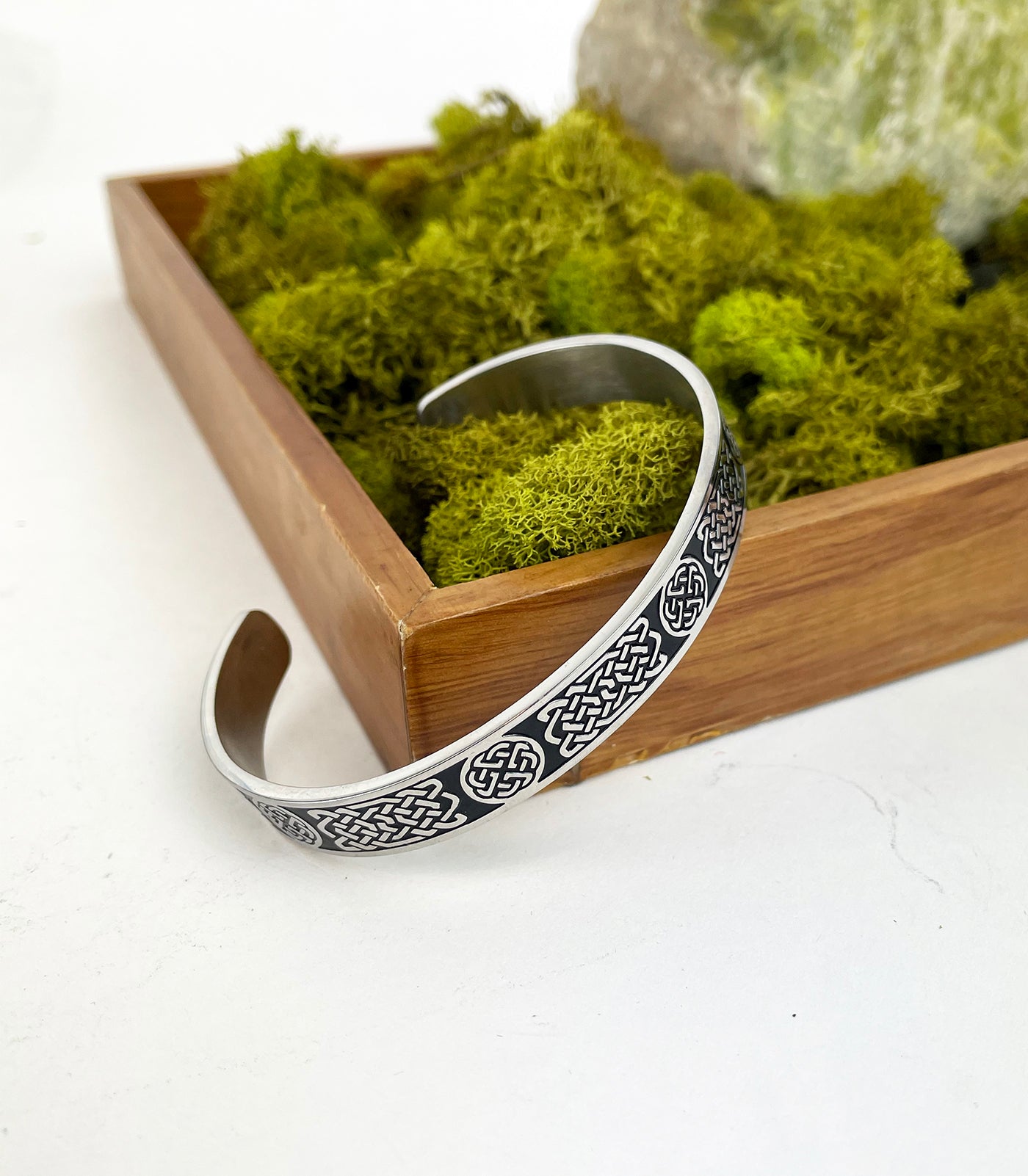 Men's Stainless Steel Cuff Bracelet with Round and Rectangle Celtic Knots