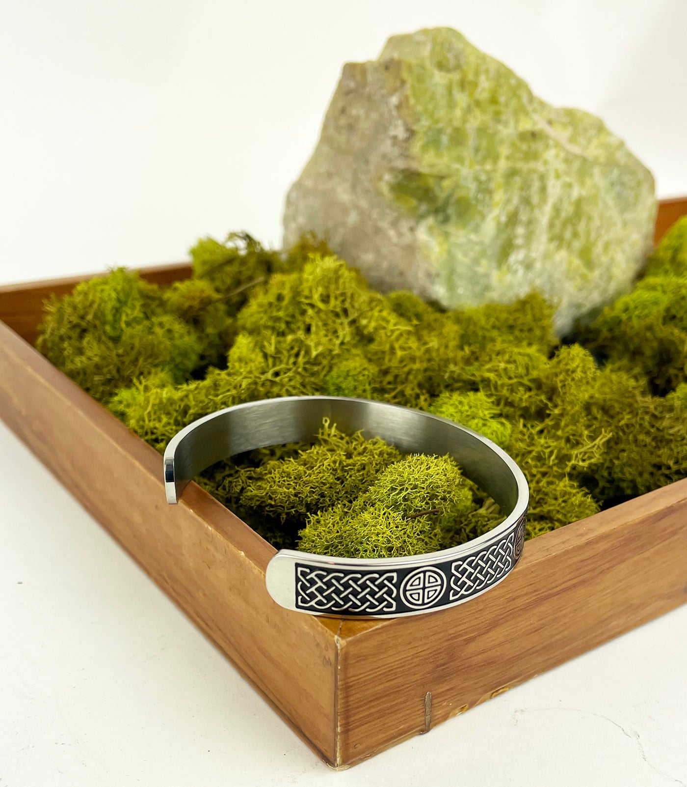 Men's Cuff Bracelet with Rectangle and Round Quad Celtic Knots