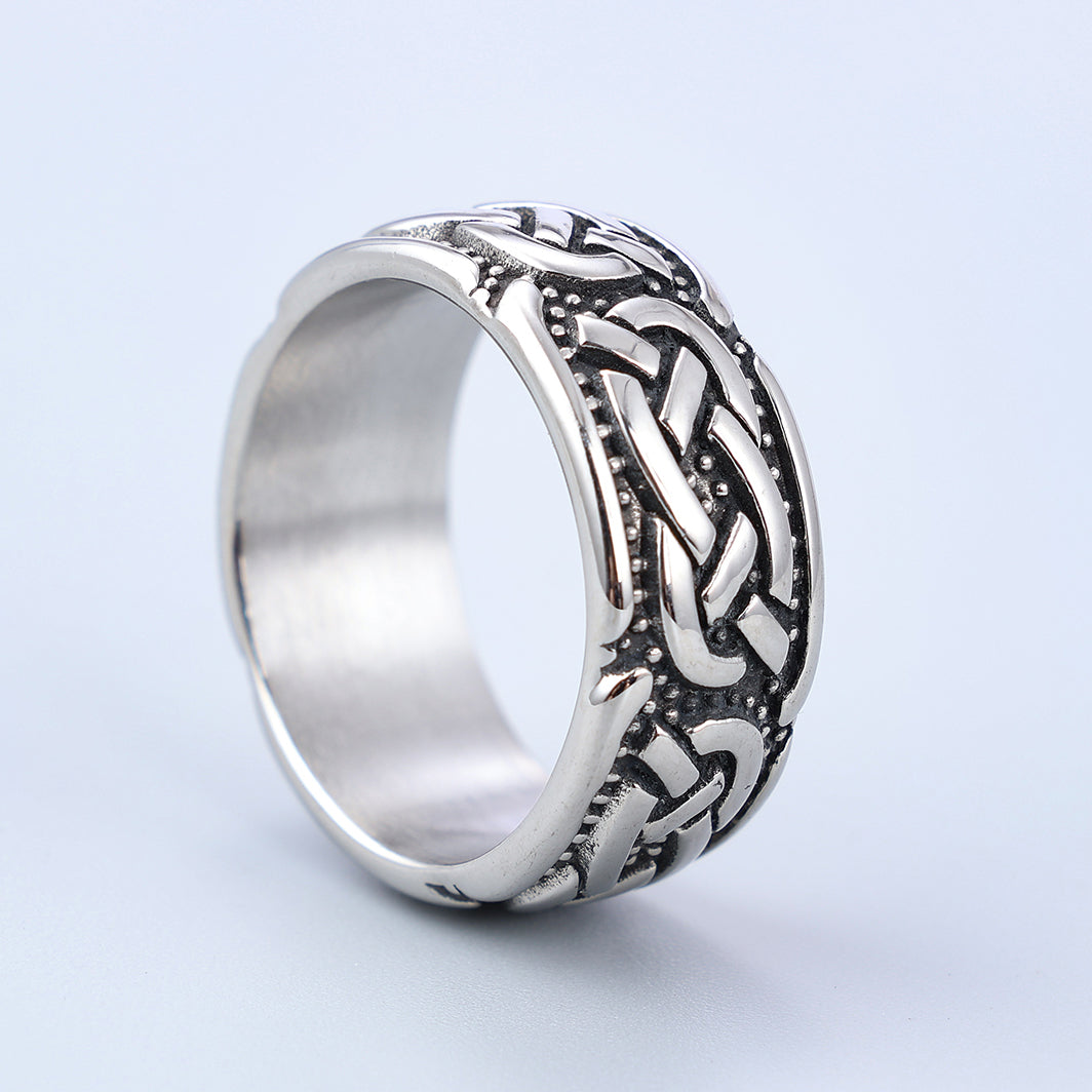 Bold Celtic Knot Ring