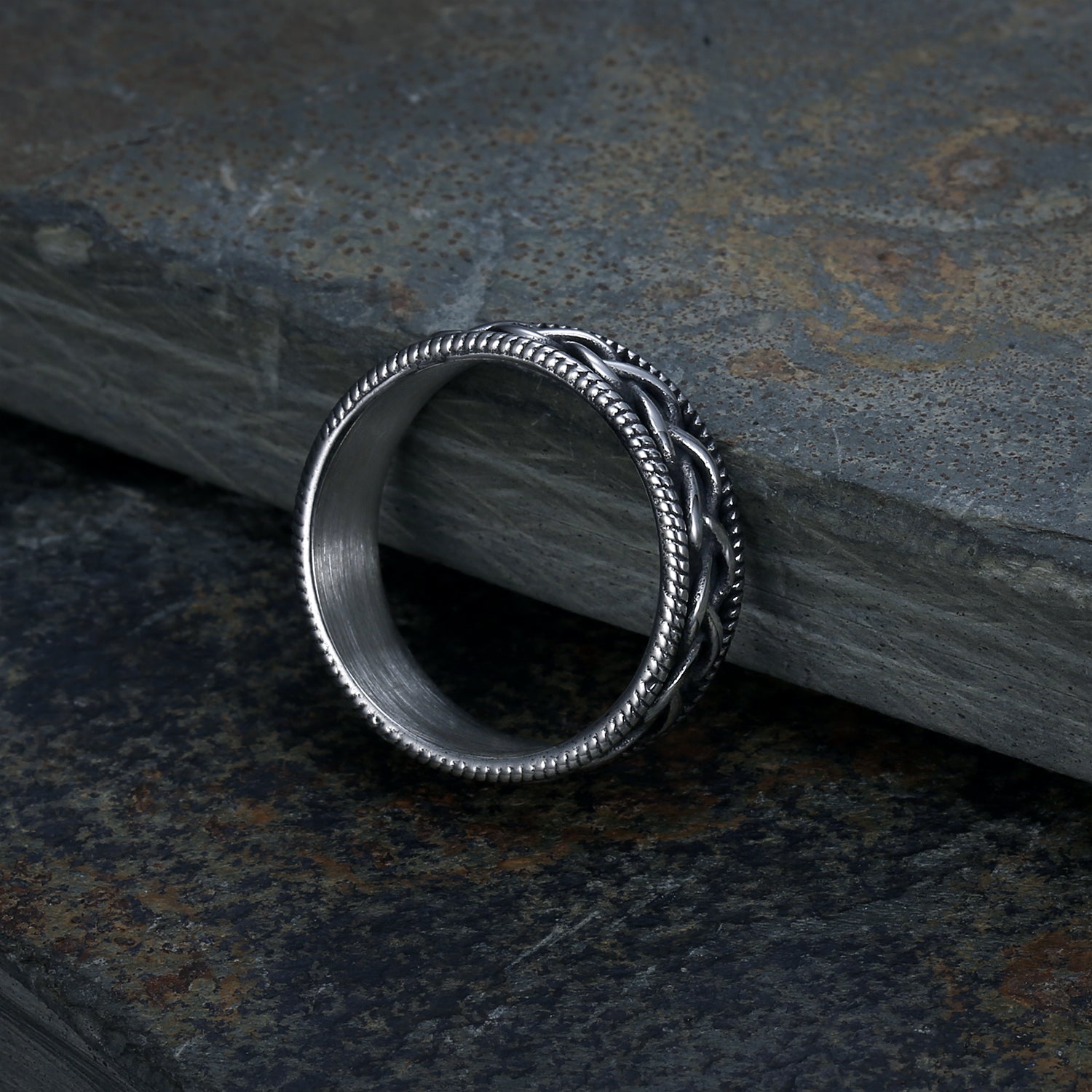 Narrow Celtic Braid with Beaded Trim Band Ring