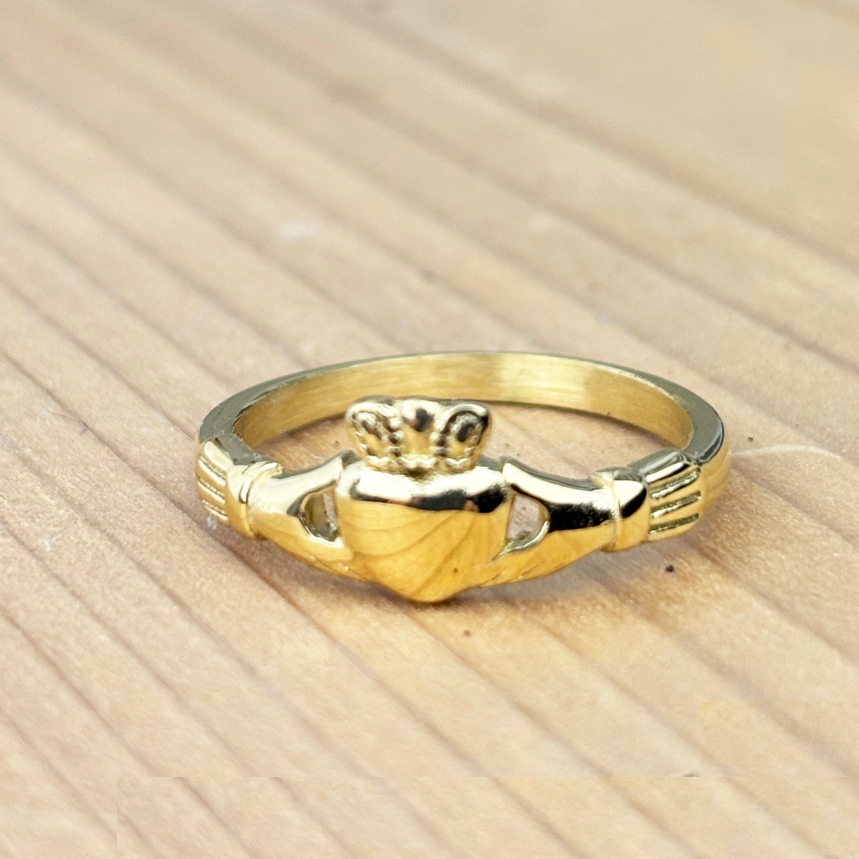 Woman's Small Claddagh in Gold Stainless Steel