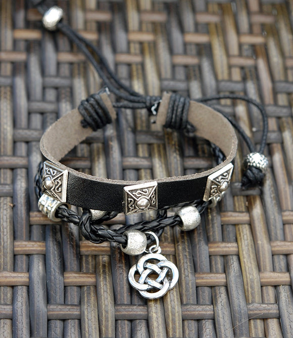 Tribe-BRAC-1-RD2 Black Leather Bracelet with 3 Square Details and Round Celtic Knot